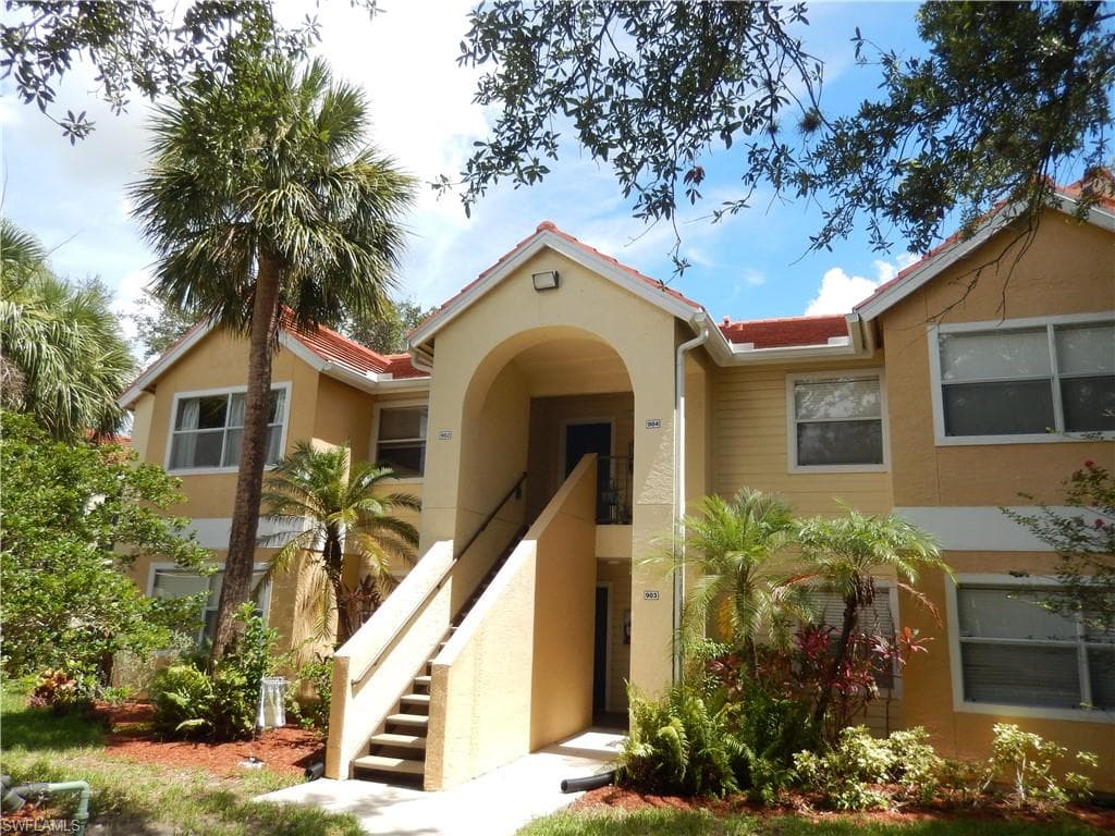 12571 Equestrian CIR 902 FORT MYERS, FL 33907
