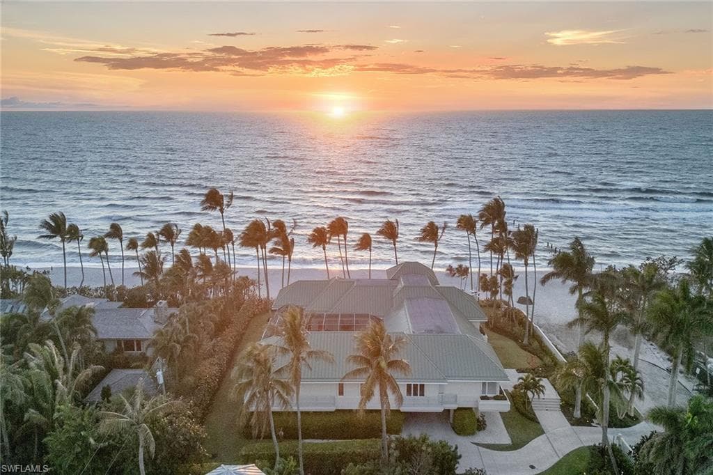30 3rd AVE S NAPLES, FL 34102