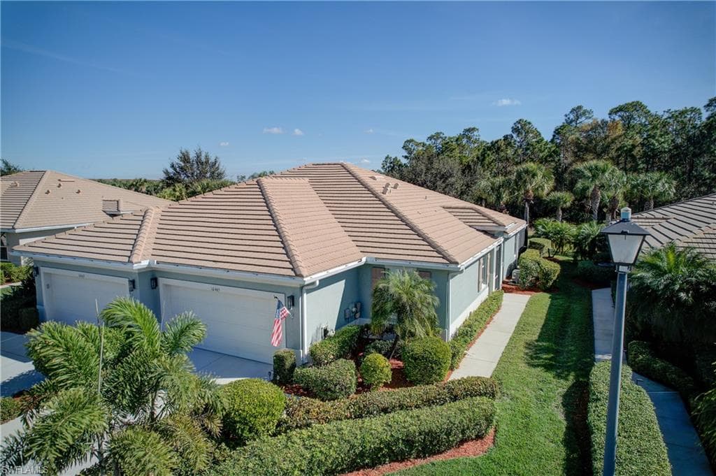 10465 Materita DR FORT MYERS, FL 33913