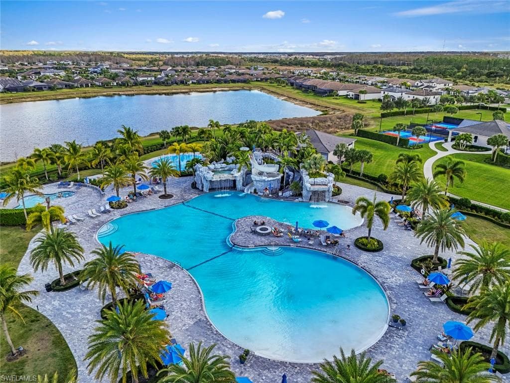 19902 Beverly Park RD ESTERO, FL 33928