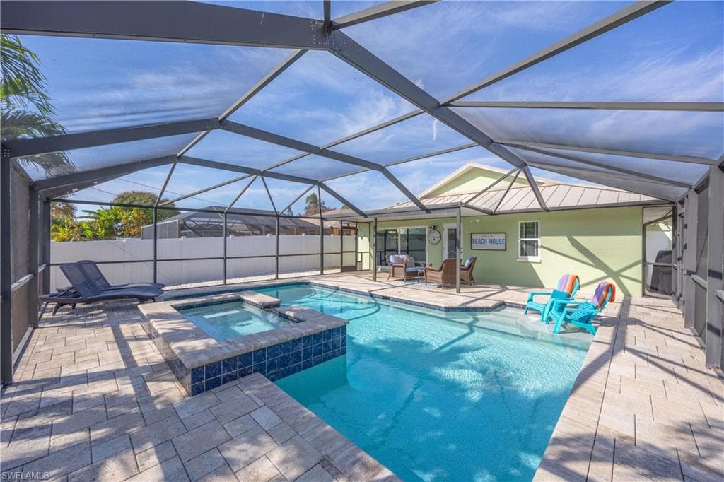 616 108th AVE N NAPLES, FL 34108