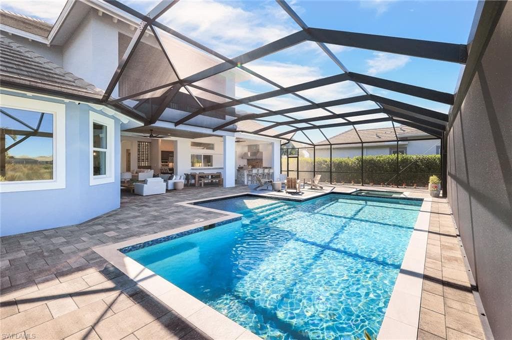 6273 Negril Isle DR NAPLES, FL 34113