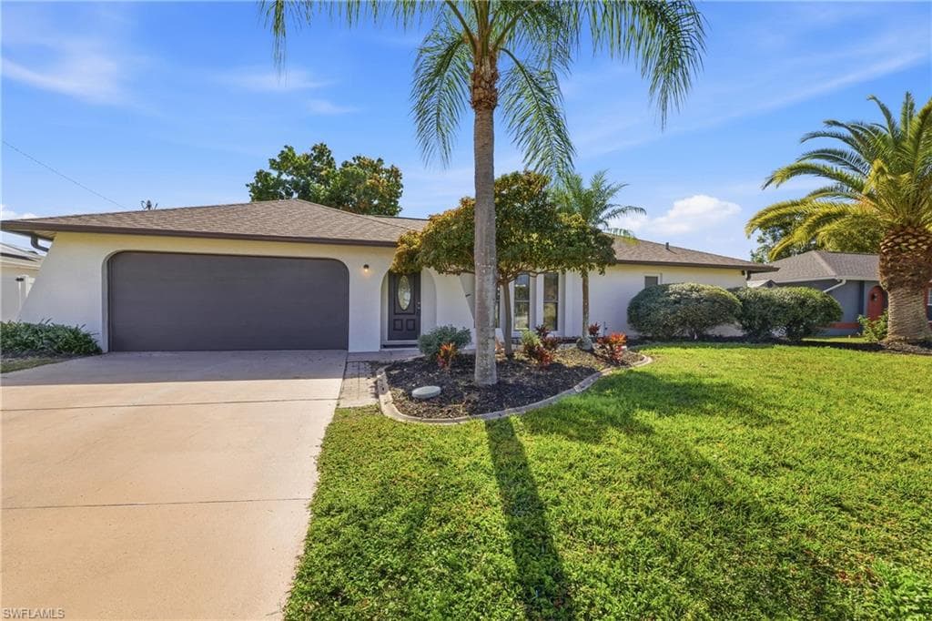 170 SE 19th ST CAPE CORAL, FL 33990