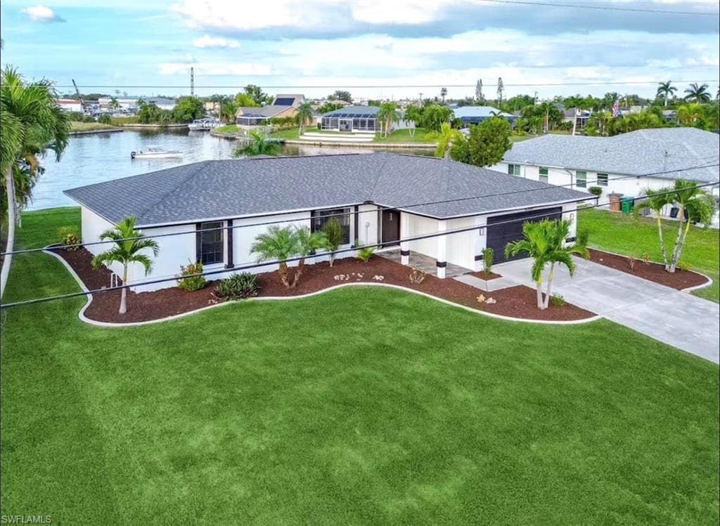 1129 SE 13th ST CAPE CORAL, FL 33990