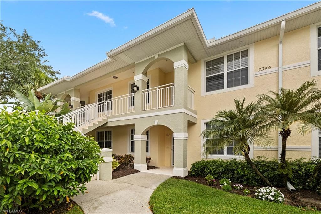 2345 Carrington CT 6-102 NAPLES, FL 34109