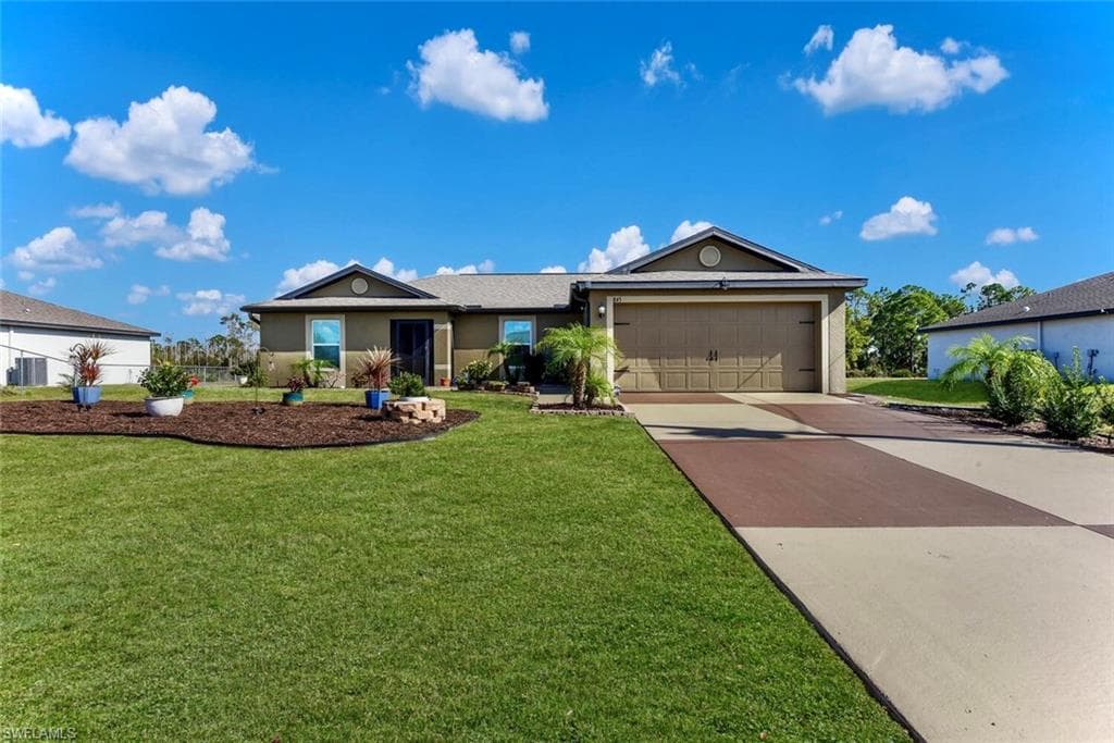 845 Lochman DR FORT MYERS, FL 33913