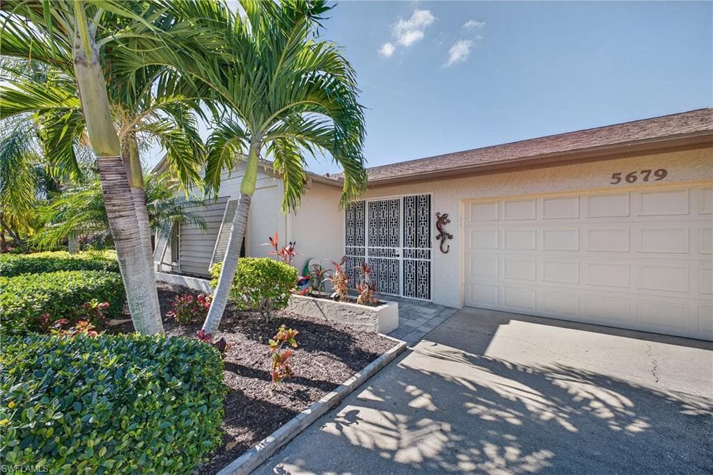 5679 Balkan CT FORT MYERS, FL 33919