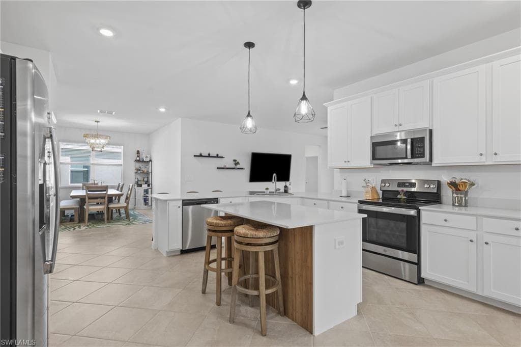 9341 Aqua Overlook CT LEHIGH ACRES, FL 33936