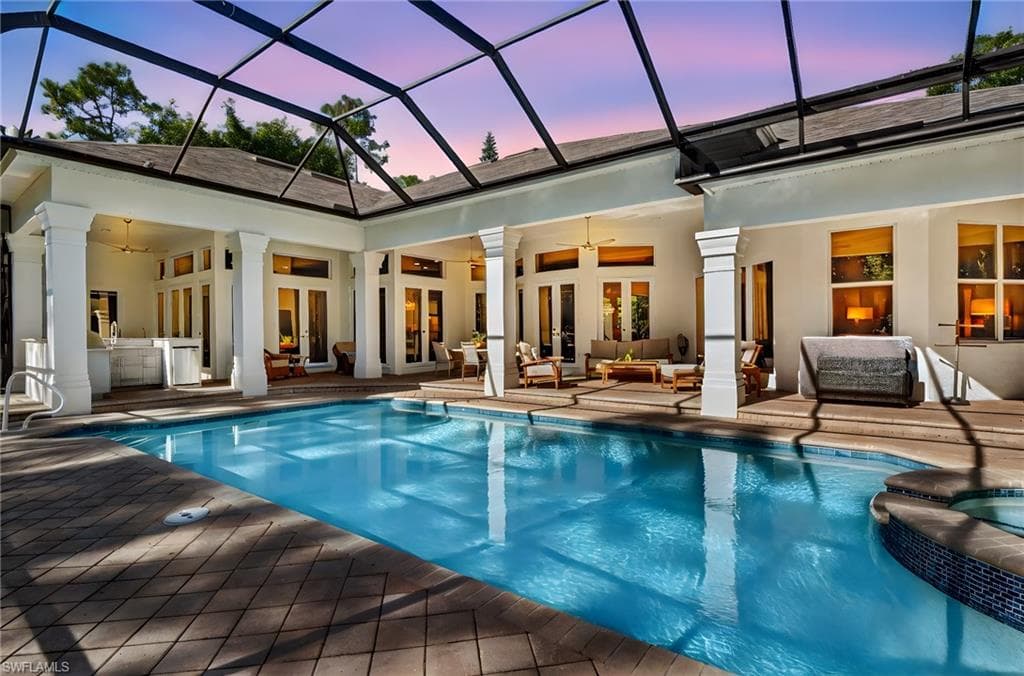 4810 Sycamore DR NAPLES, FL 34119