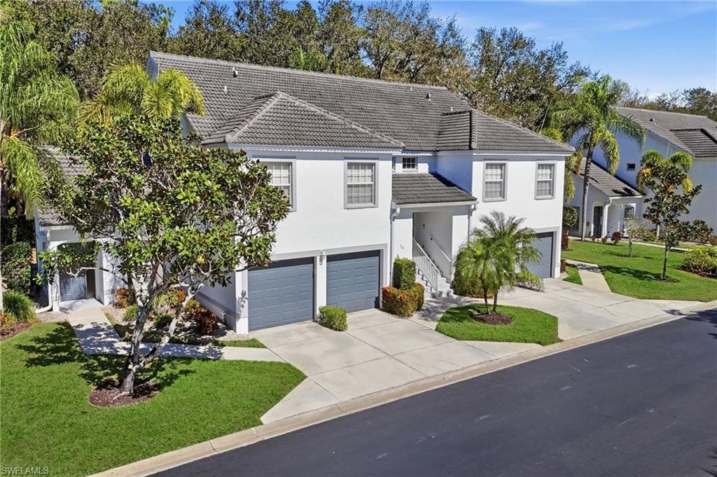 960 Partridge CIR 102 NAPLES, FL 34104