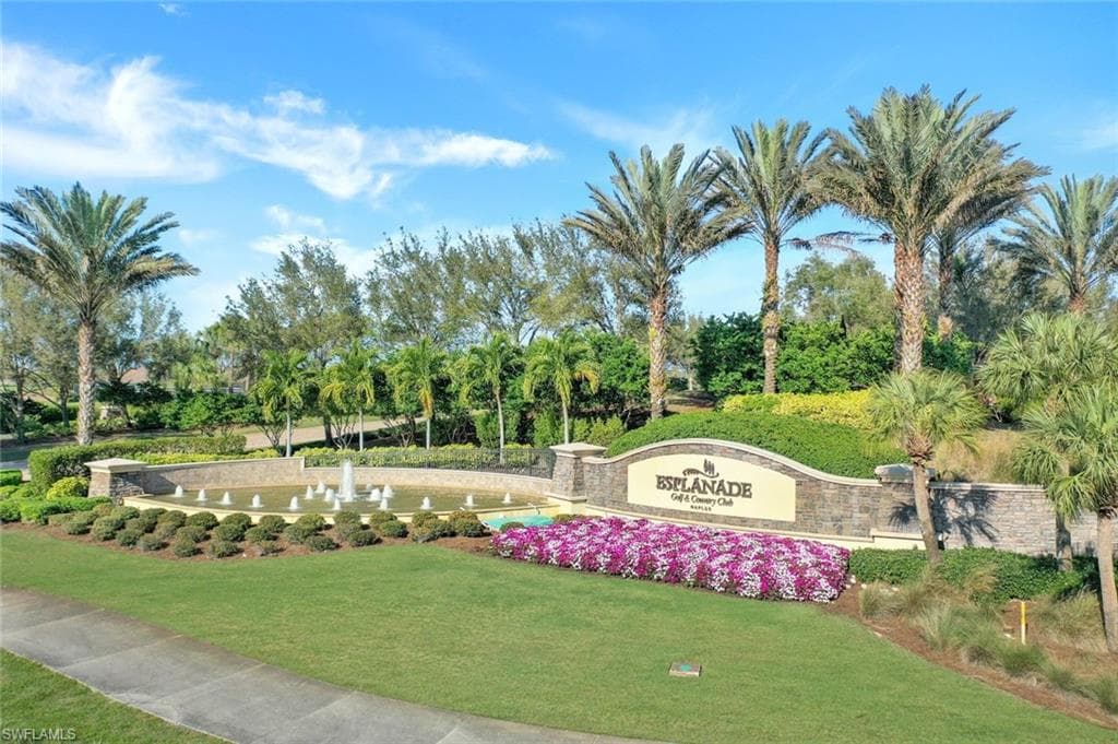 9373 Pocida CT 104 NAPLES, FL 34119