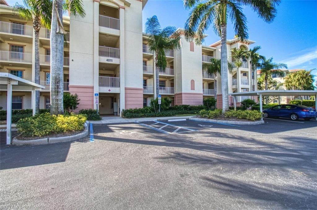 4011 Palm Tree BLVD 205 CAPE CORAL, FL 33904