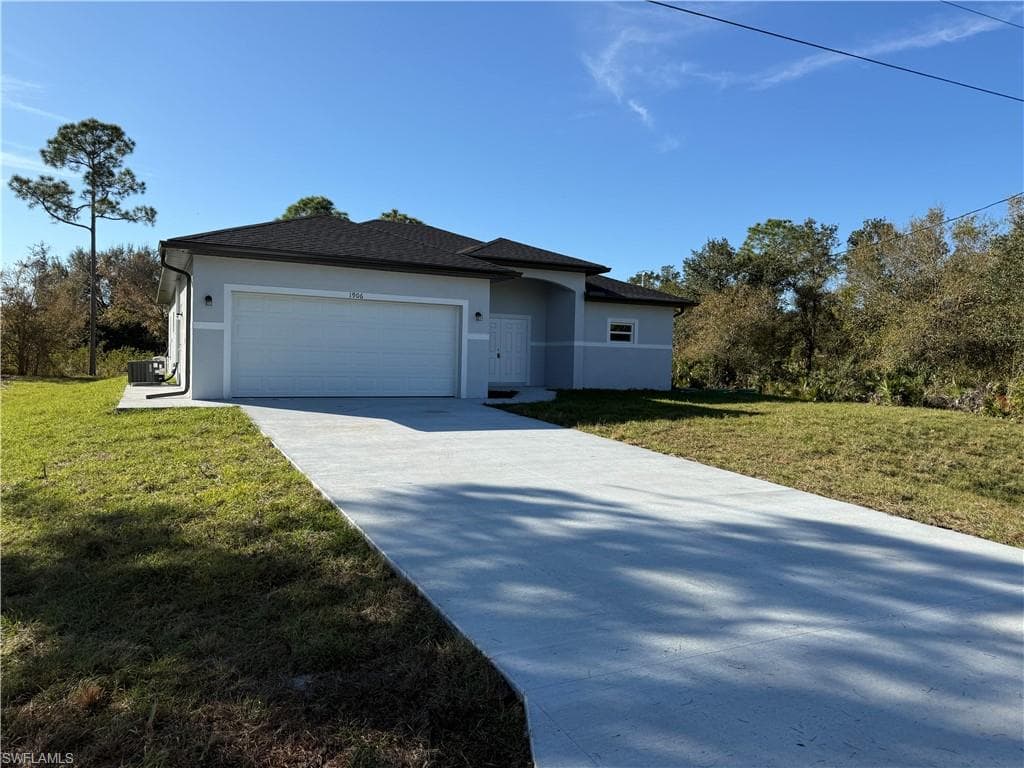 1906 Vesper CT LEHIGH ACRES, FL 33972