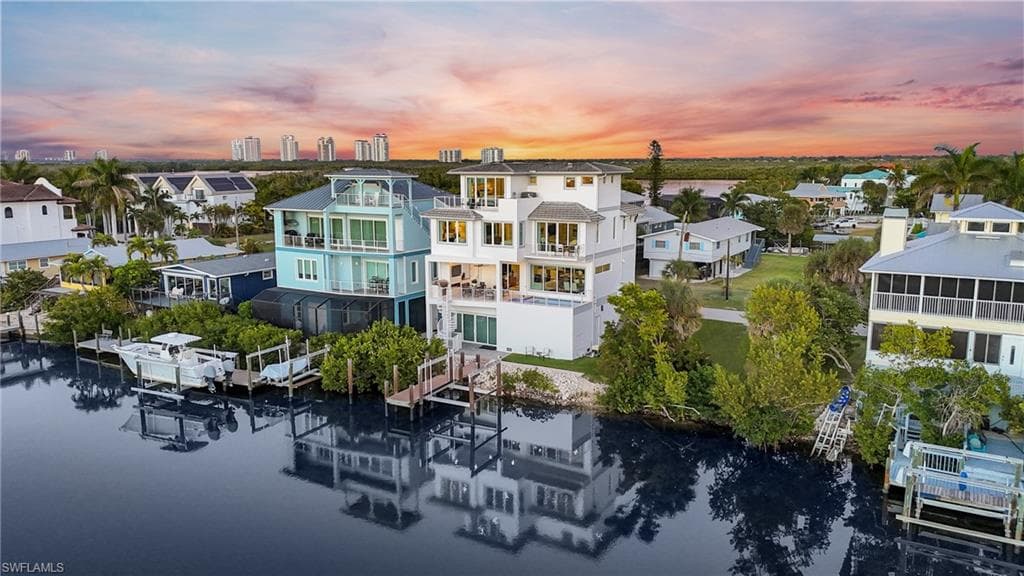 27828 Forester DR BONITA SPRINGS, FL 34134