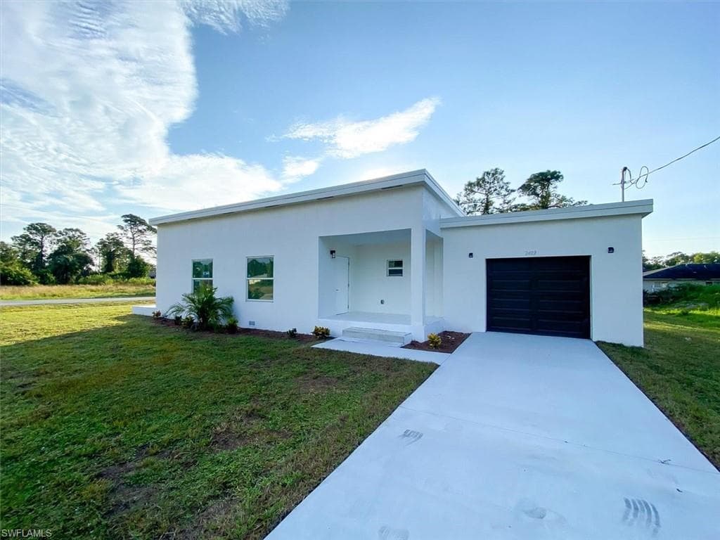 2401-2403 Joe AVE S LEHIGH ACRES, FL 33973