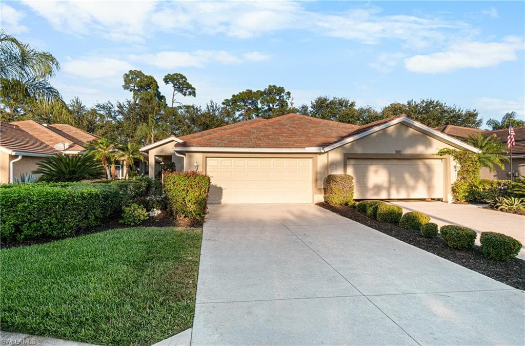 2267 Carnaby CT LEHIGH ACRES, FL 33973