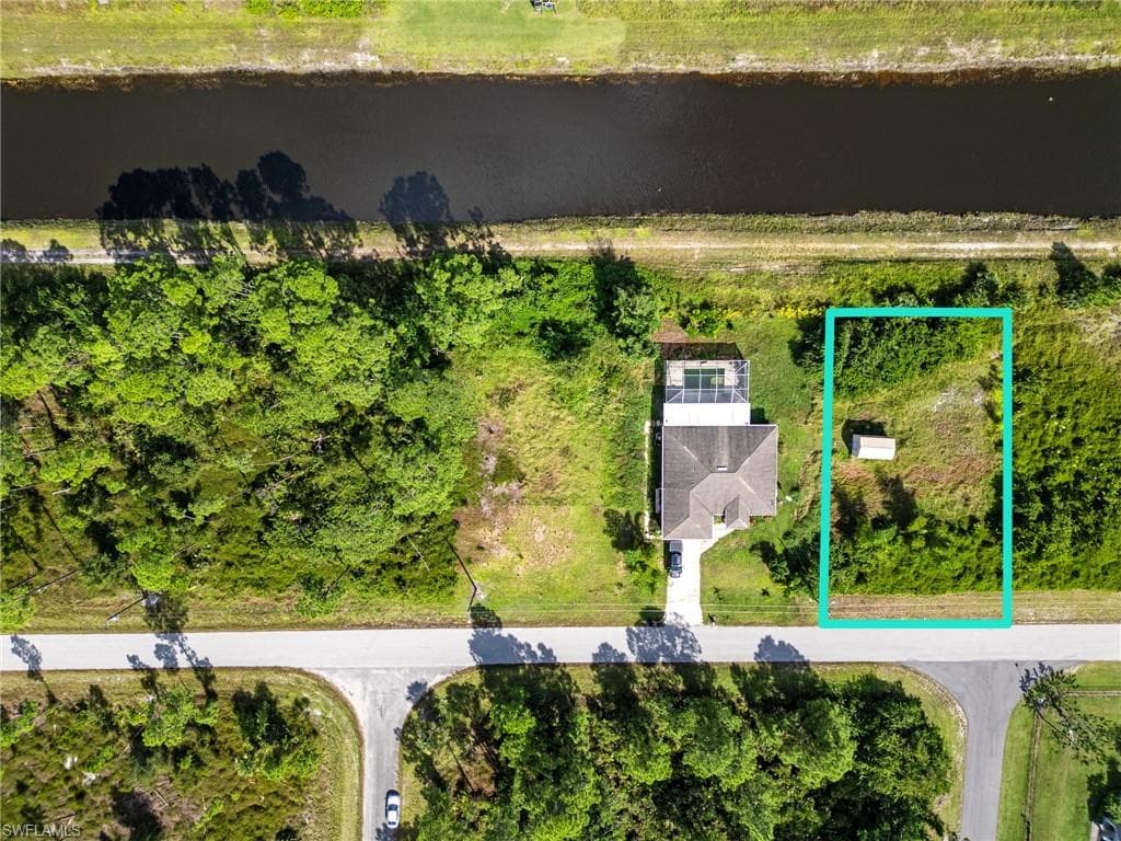 1115 Antonio ST E LEHIGH ACRES, FL 33974