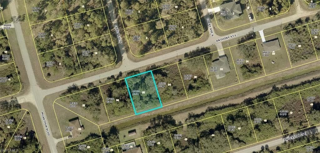1006 Anthony ST E LEHIGH ACRES, FL 33974