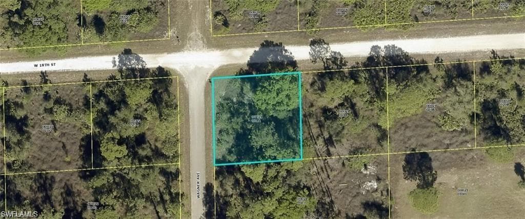 1907 18th ST LEHIGH ACRES, FL 33972