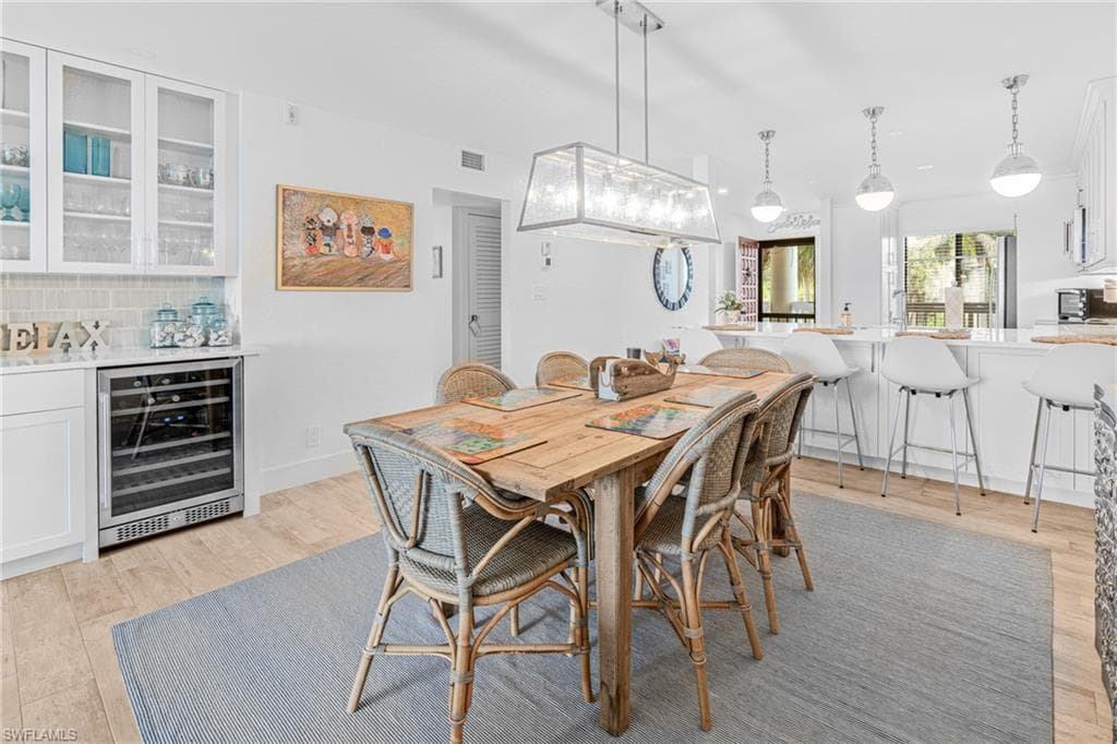 2777 W Gulf DR 109 SANIBEL, FL 33957