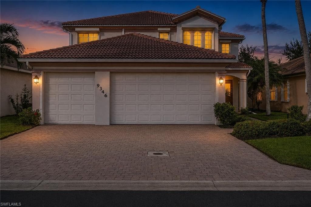 9346 Spanish Moss WAY BONITA SPRINGS, FL 34135