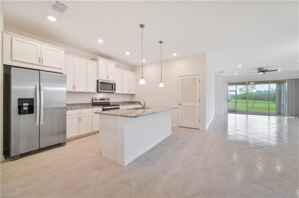 4466 Dutchess Park RD FORT MYERS, FL 33916