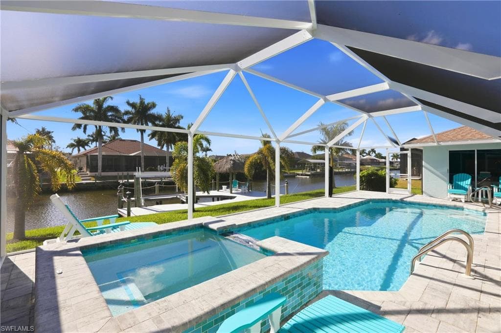 2118 SW 38th TER CAPE CORAL, FL 33914