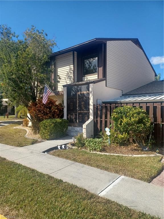 1210 SE 6th TER 87 CAPE CORAL, FL 33990