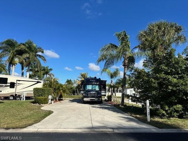 1246 Silver Lakes BLVD NAPLES, FL 34114