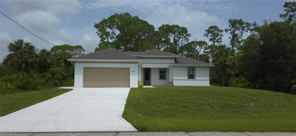 5005 Eifel LN LABELLE, FL 33935