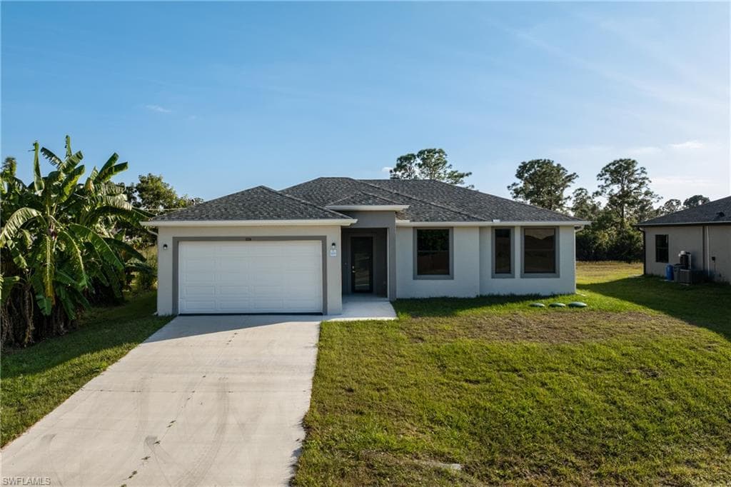 1134 Cumming ST E LEHIGH ACRES, FL 33974