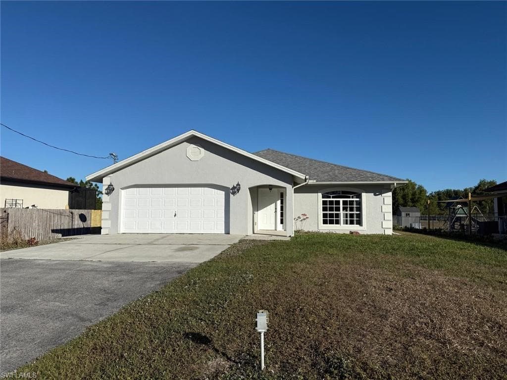 3761 39th AVE NE NAPLES, FL 34120