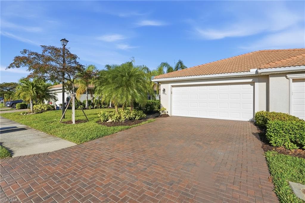 10293 Prato DR FORT MYERS, FL 33913