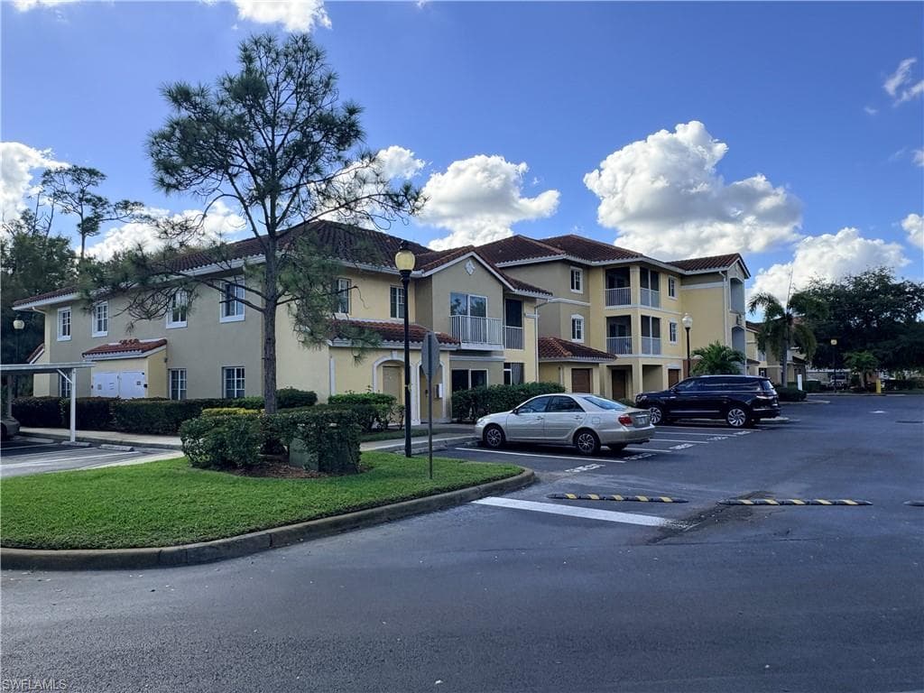 13131 Bella Casa CIR 1121 FORT MYERS, FL 33966