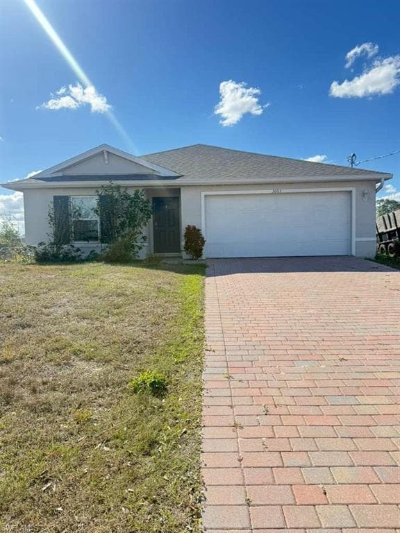 3003 Lady LN LABELLE, FL 33935