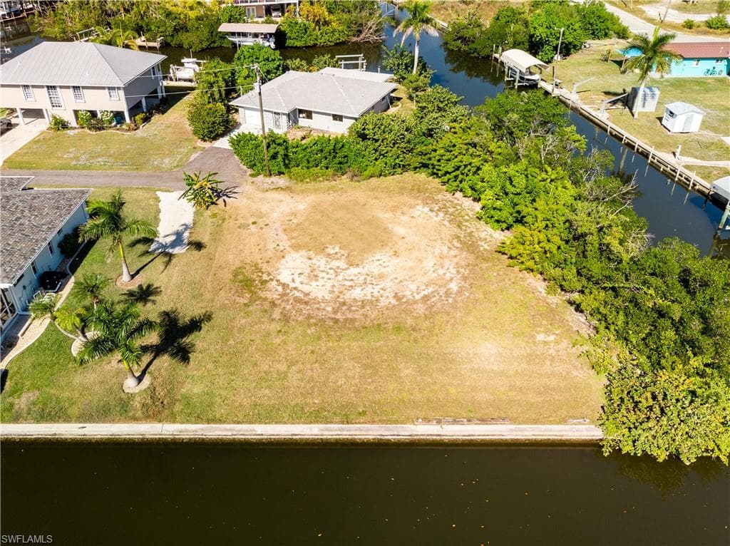 3579 Gondola LN ST. JAMES CITY, FL 33956