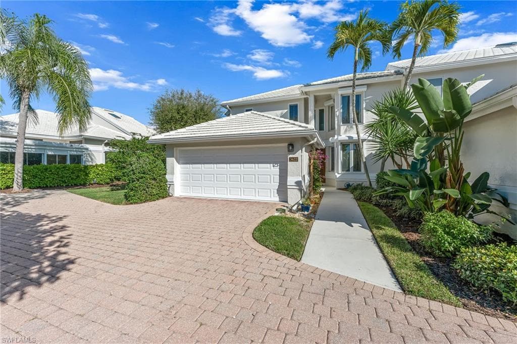 3622 Belair LN 12 NAPLES, FL 34103