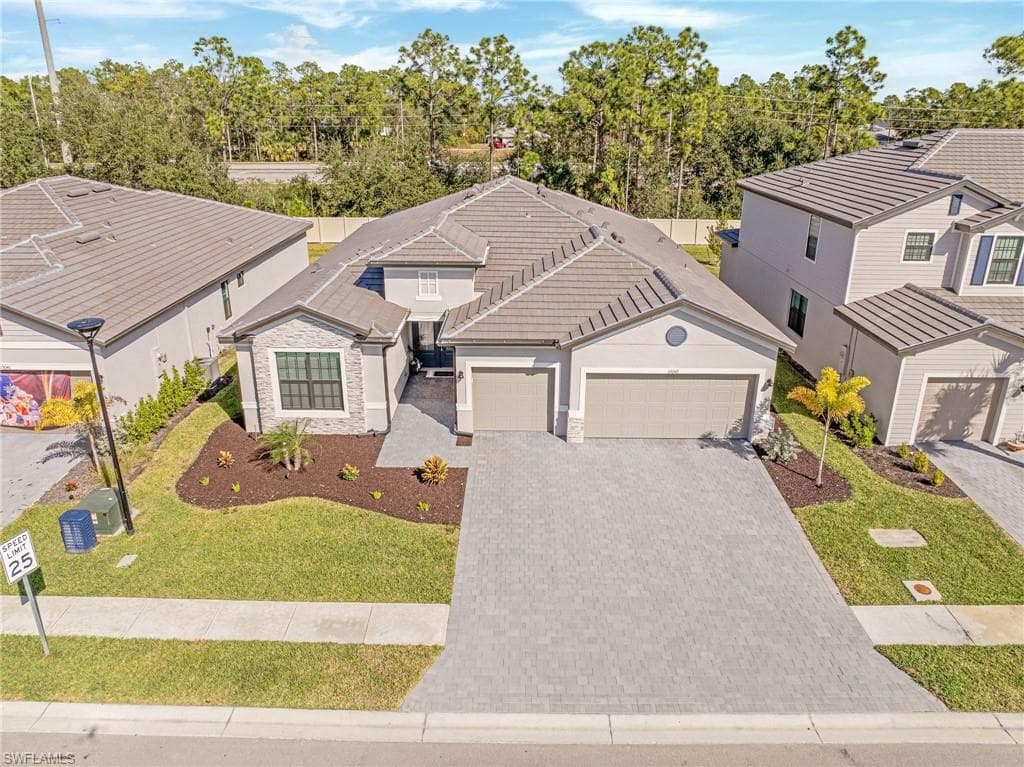 10642 Timber Creek DR FORT MYERS, FL 33913