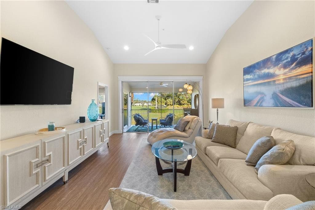 2215 Chesterbrook CT 203 NAPLES, FL 34109