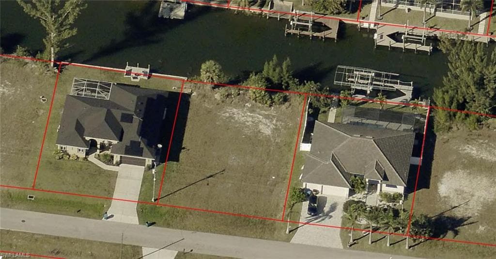 2015 SW 29th TER CAPE CORAL, FL 33914