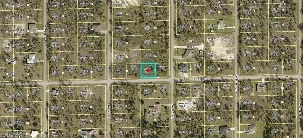 1805 E 13th ST LEHIGH ACRES, FL 33972
