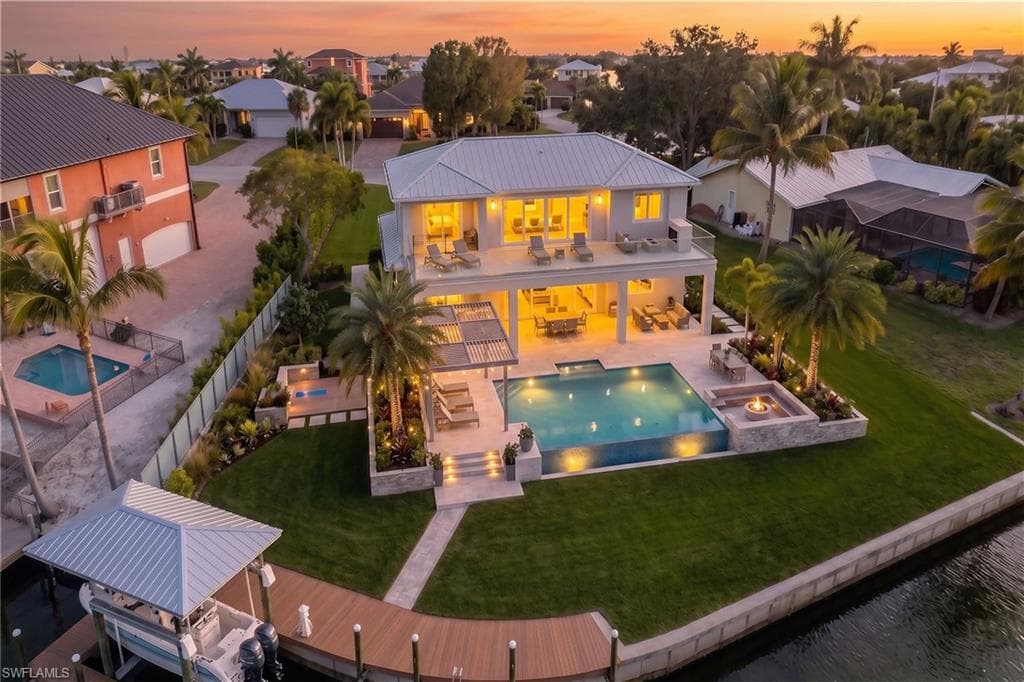 271 Randy LN FORT MYERS BEACH, FL 33931