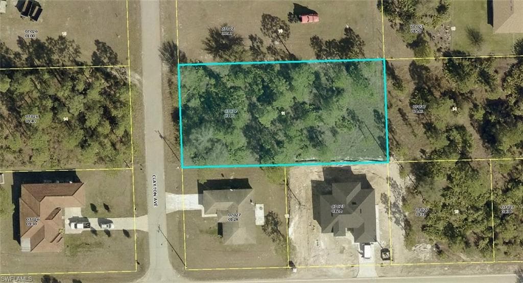 1002 Clayton AVE LEHIGH ACRES, FL 33972