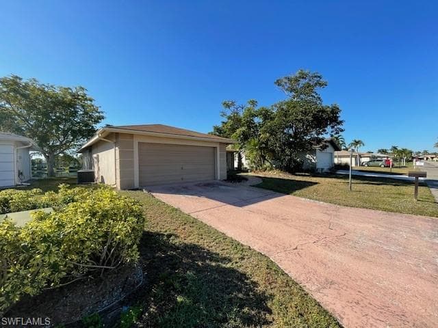 9761 Deerfoot DR FORT MYERS, FL 33919