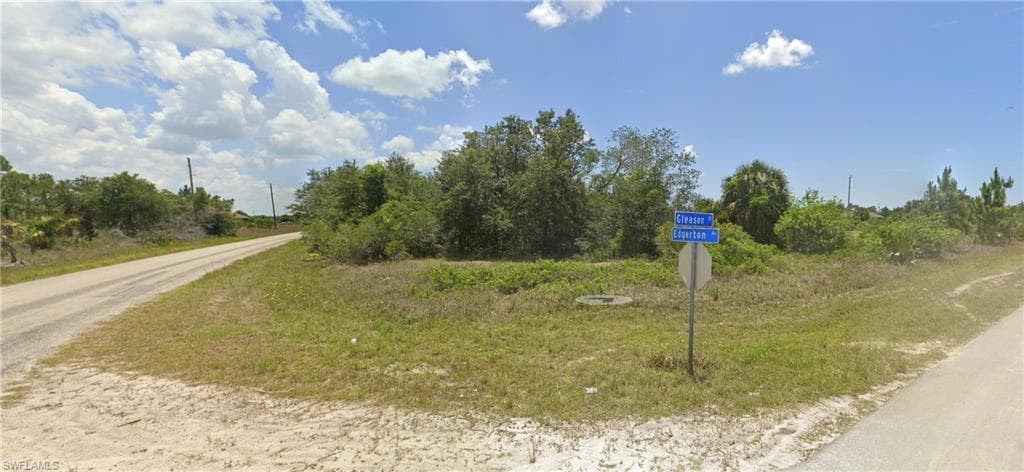 1080 Edgerton AVE LEHIGH ACRES, FL 33974