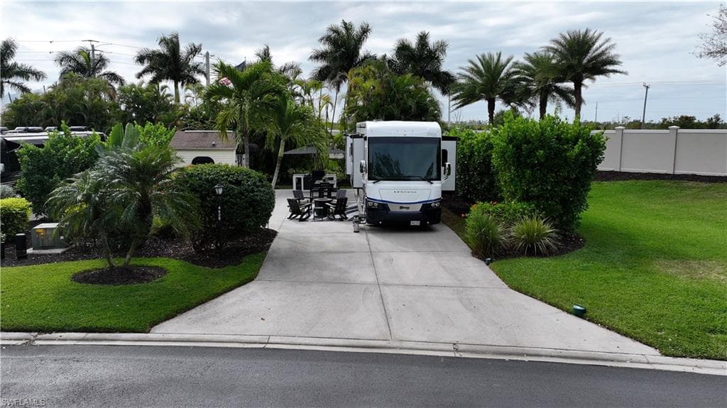 4628 Southern Breeze DR NAPLES, FL 34114