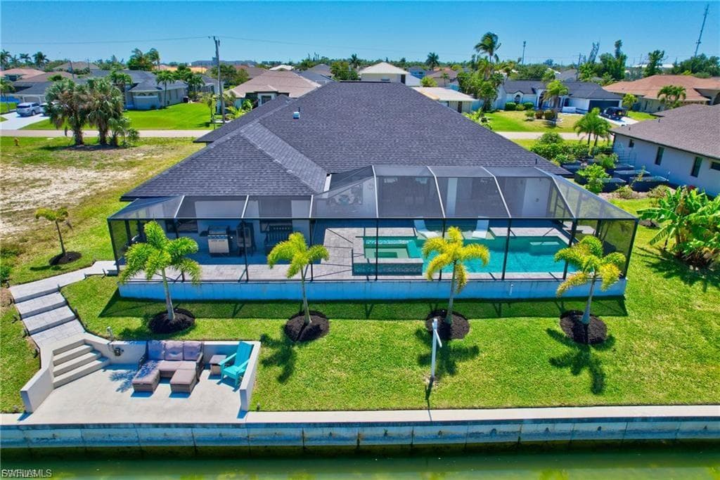 1733 SW 29th TER CAPE CORAL, FL 33914