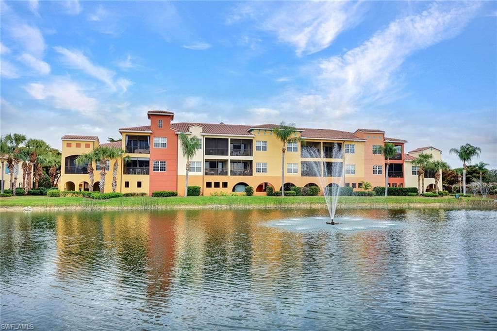 22310 Piazza Doria LN 205 ESTERO, FL 33928