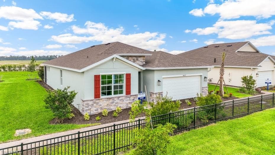 17911 SHADE TREE LOOP Babcock Ranch, FL 33982