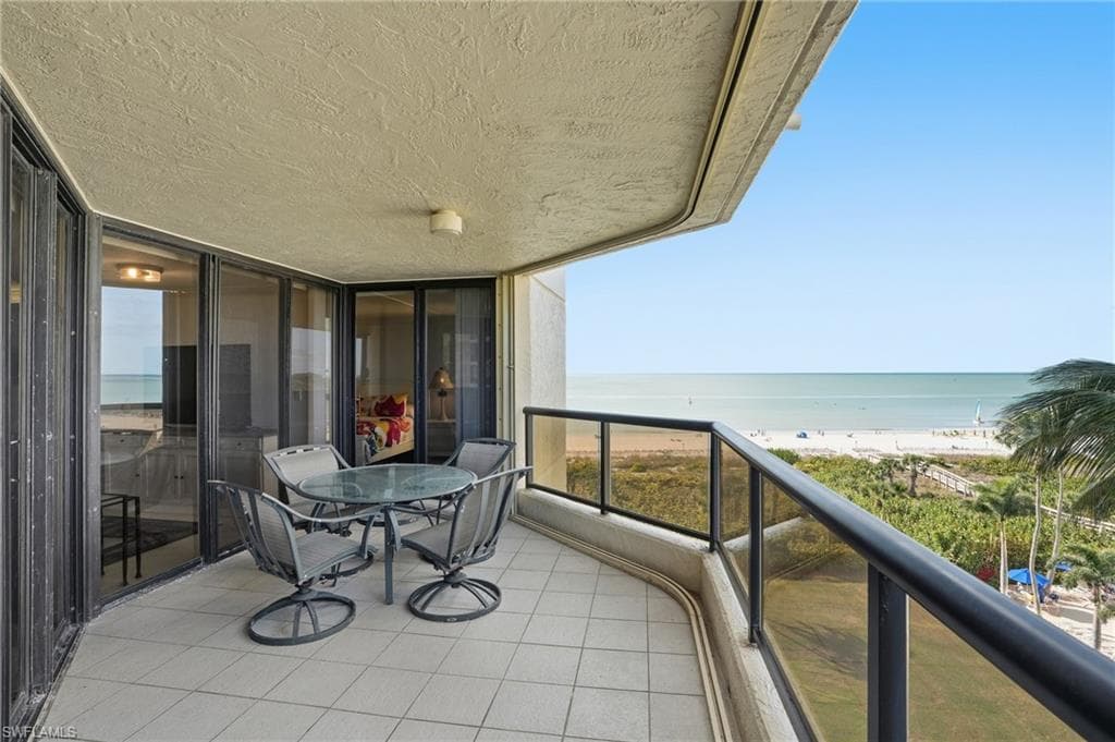 730 Collier BLVD 506 MARCO ISLAND, FL 34145